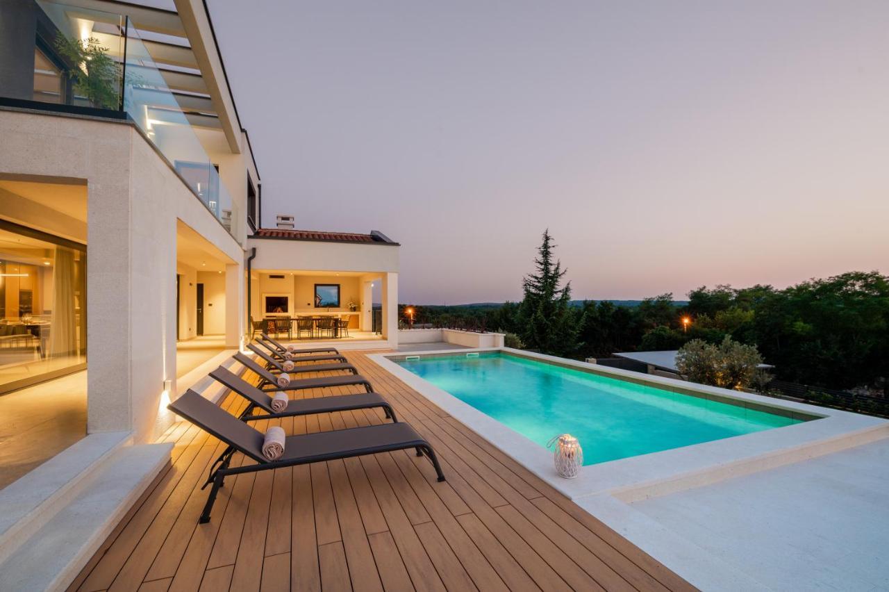 Villa La Guardia Istria ***** Sumber Luaran gambar